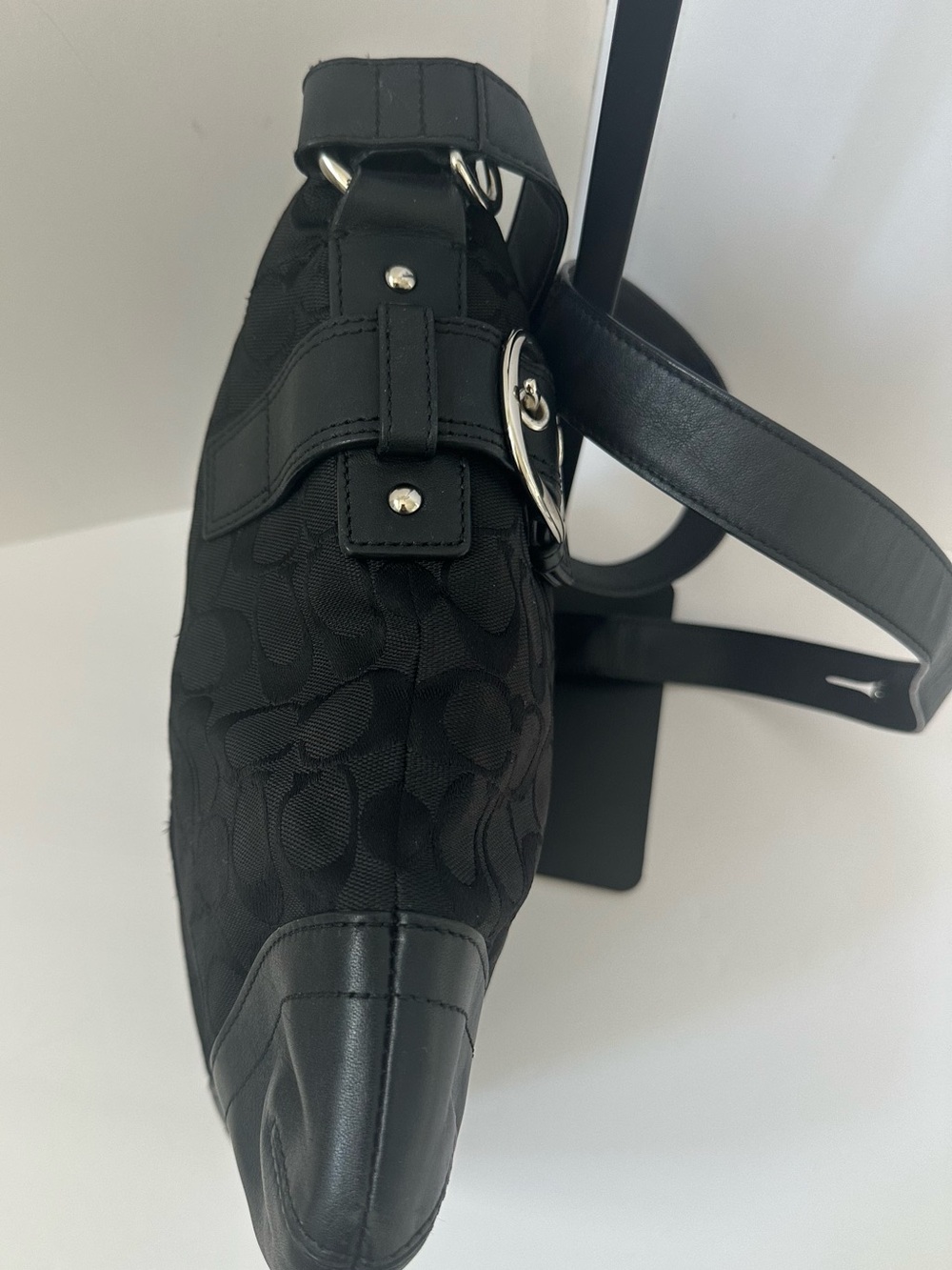 COACH Y2K Signature Soho Slim Duffle Buckle Shoulder/Crossbody Black Leather - Picture 7 of 12